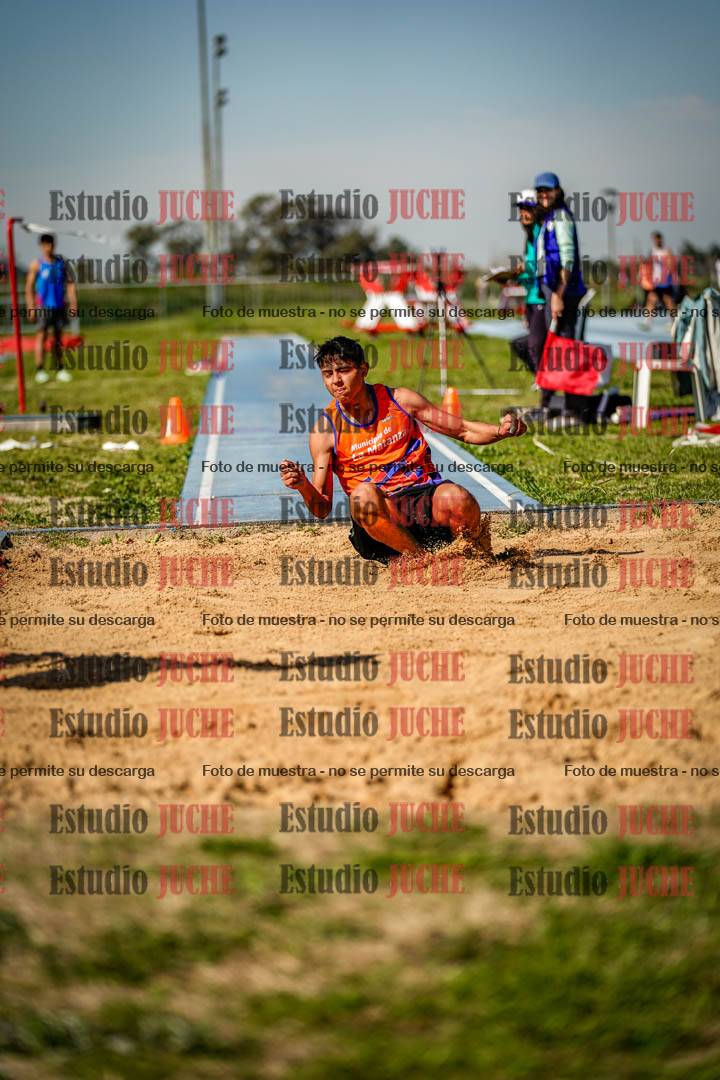 Fotos del salto triple de varones