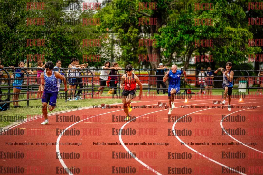 Fotos de los 200 m llanos de varones