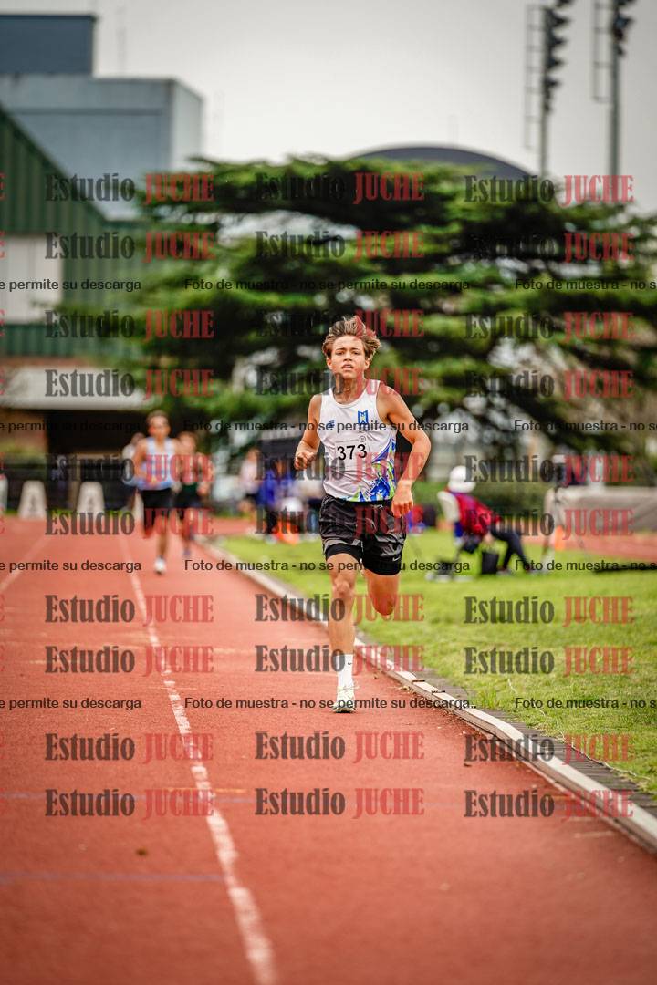Fotos de los 2400 m llanos de varones