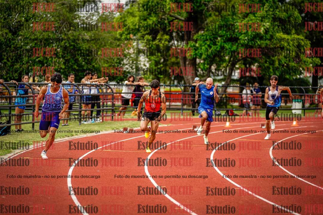 Fotos de los 200 m llanos de varones
