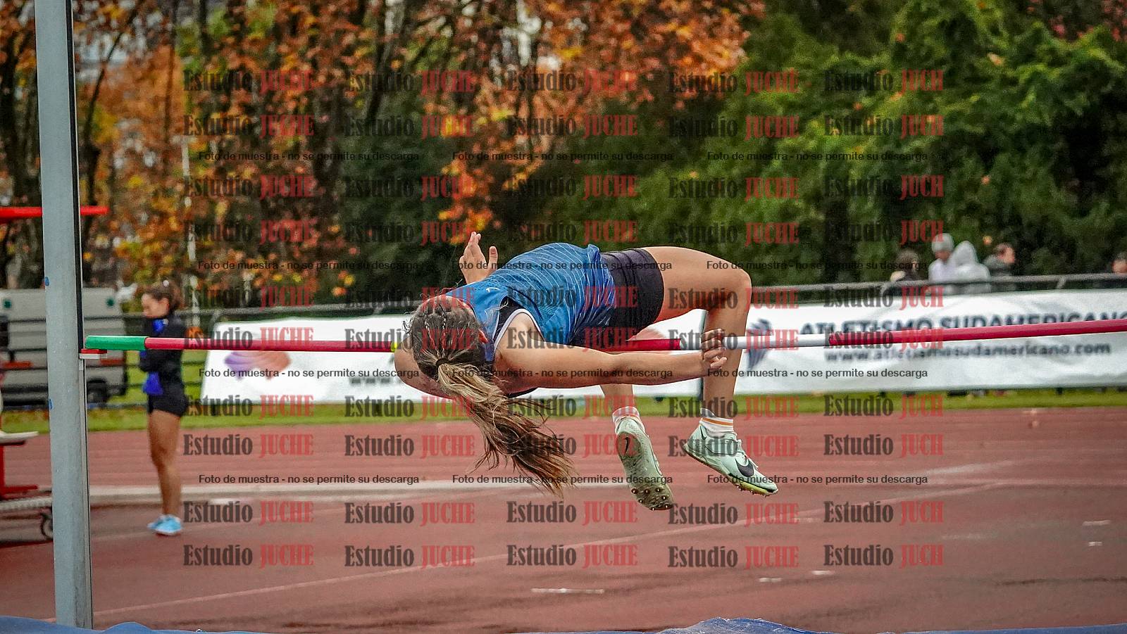 Fotos del salto en alto de mujeres - heptatlón 2