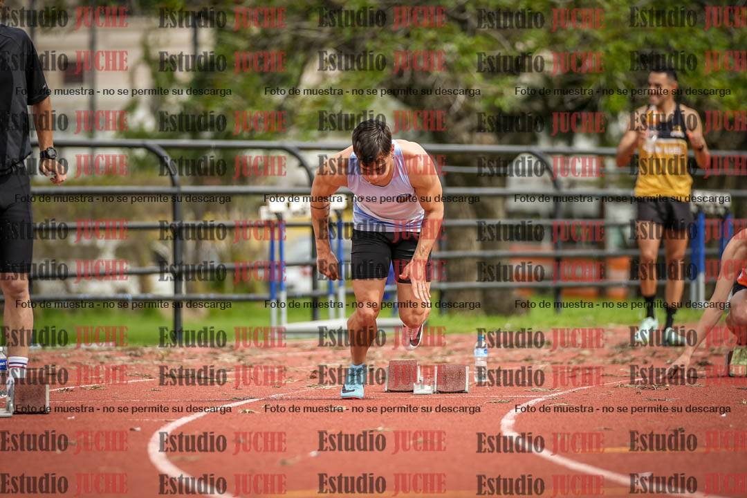 Fotos de los 200 m llanos de varones