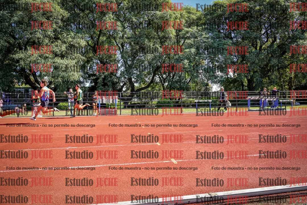 Fotos de los 100 m llanos de varones