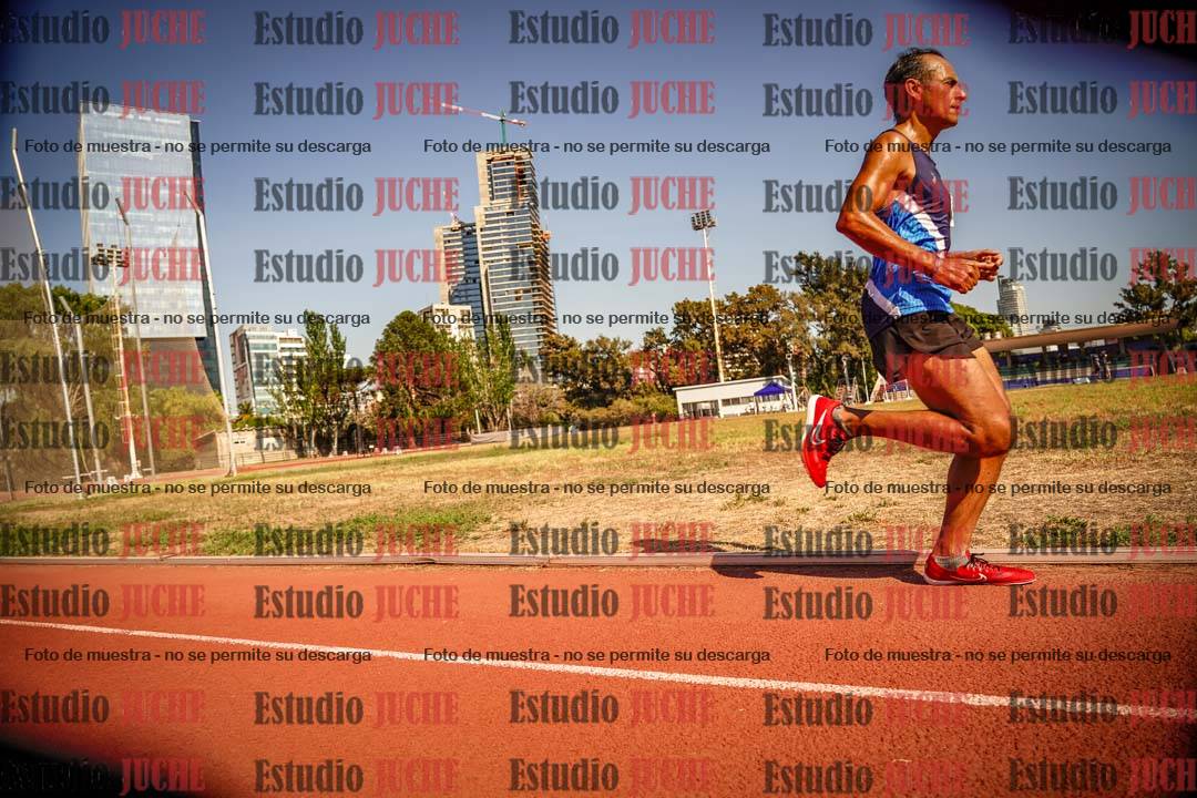 Fotos de los 3000 m llanos de varones