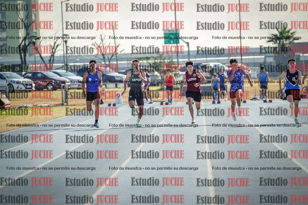 Fotos de los 100 m llanos de varones