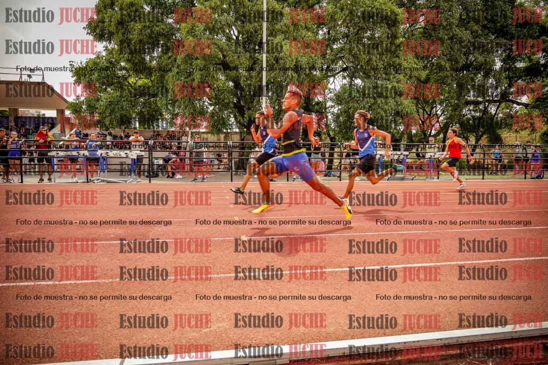 Fotos de los 100 m llanos de varones