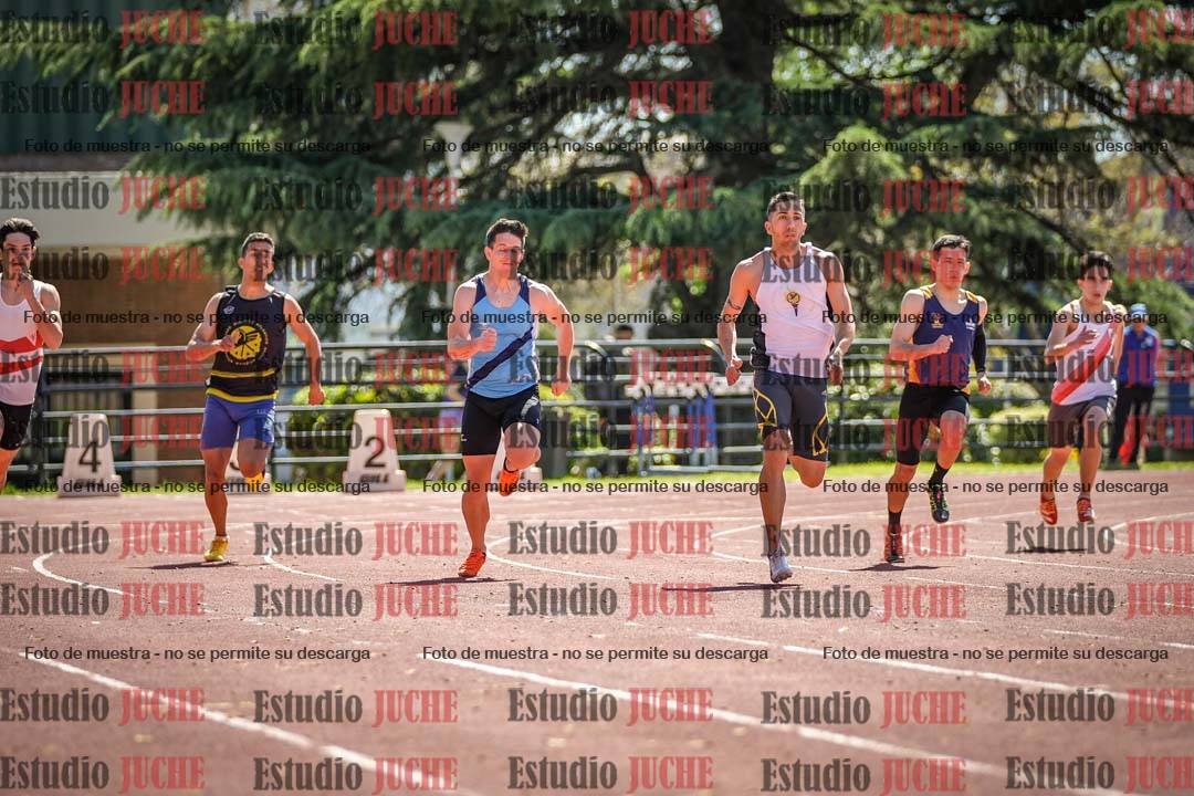 Fotos de los 200 m llanos de varones