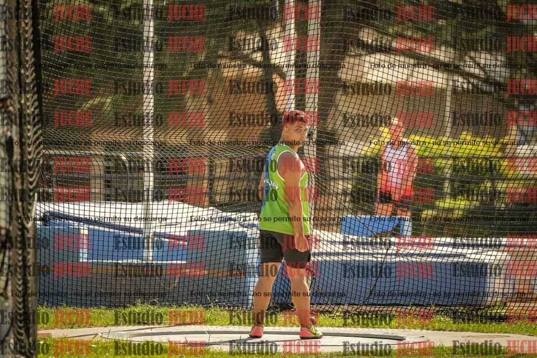 Fotos del lanzamiento de martillo de varones