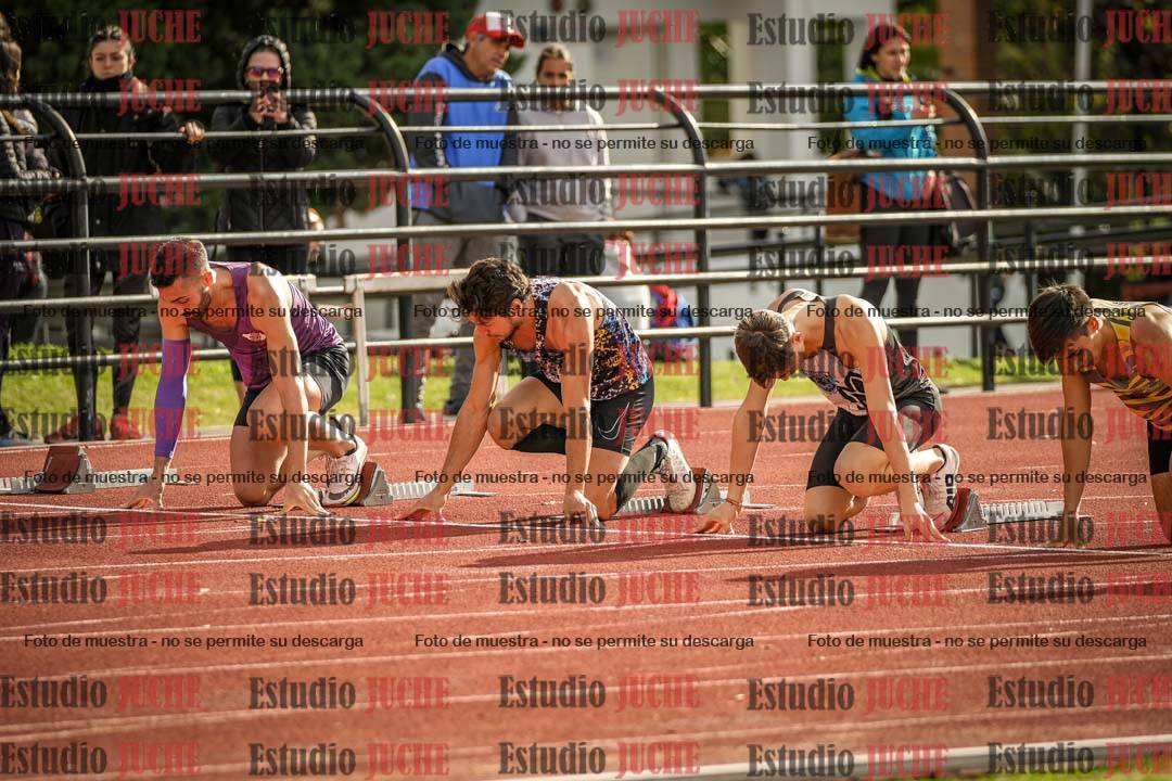 Fotos de los 100 m llanos de varones