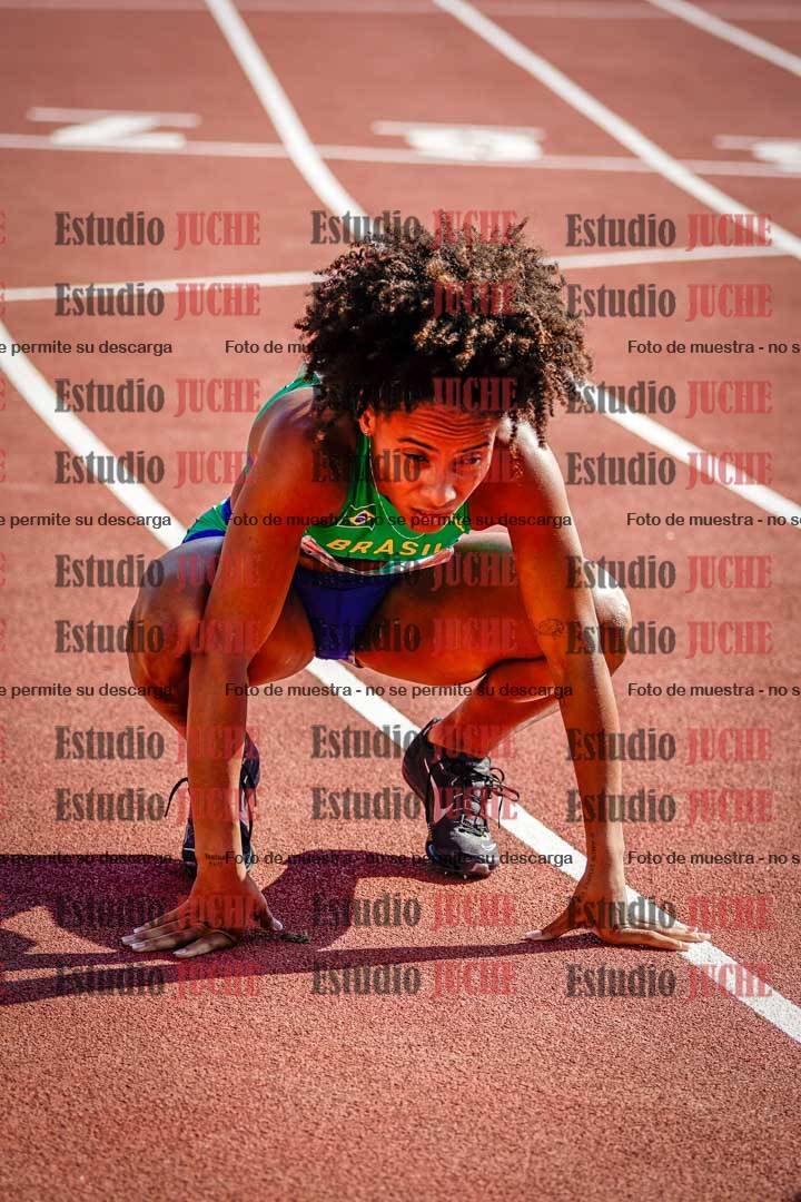 Fotos de algunos extras y podios del día 1