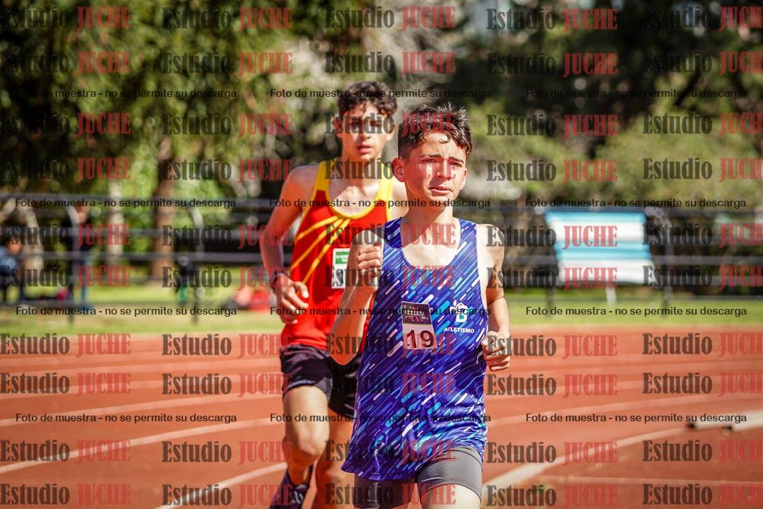 Fotos de los 2400 m de varones