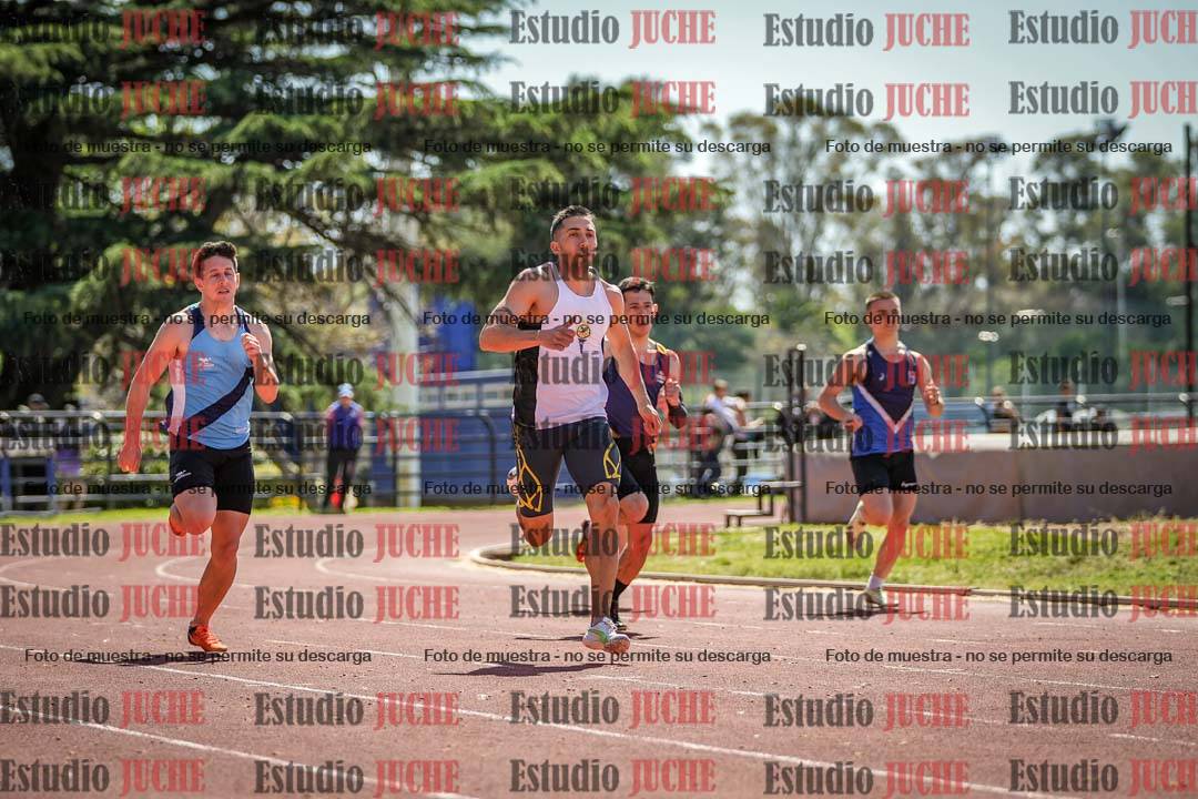 Fotos de los 200 m llanos de varones