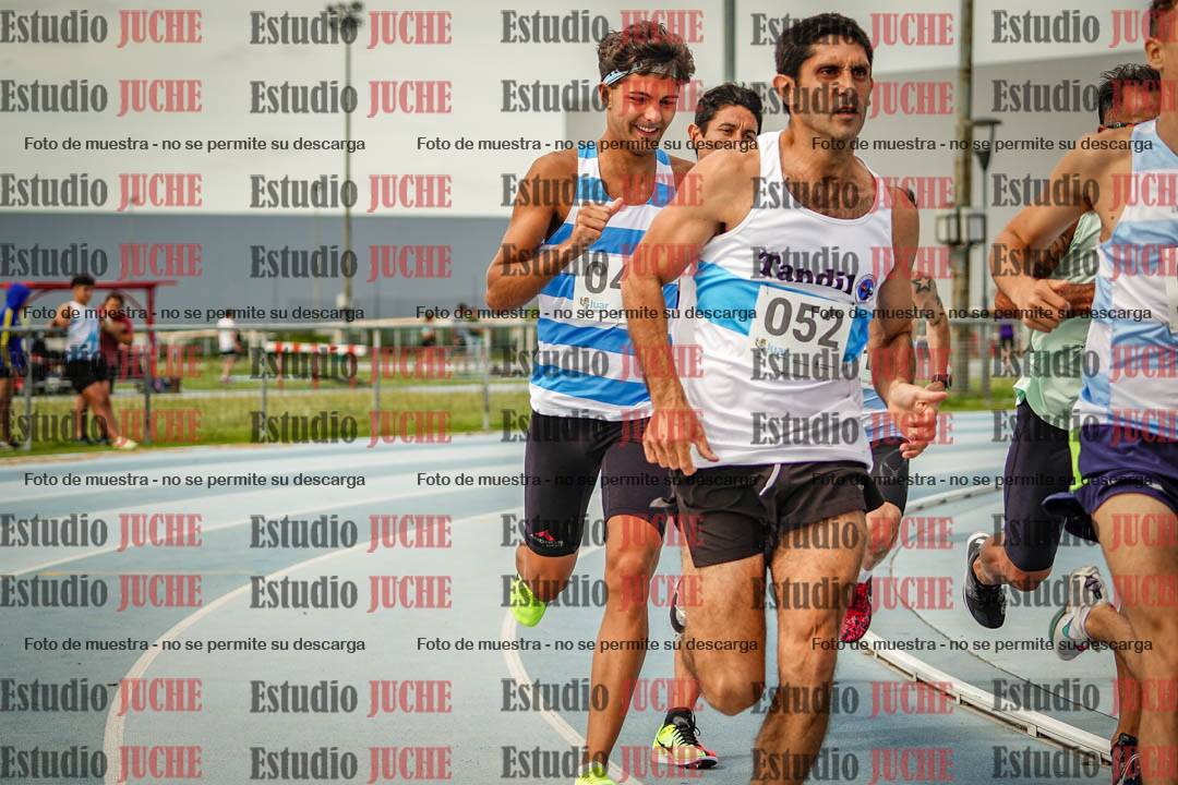 Fotos de los 1000 m llanos de varones