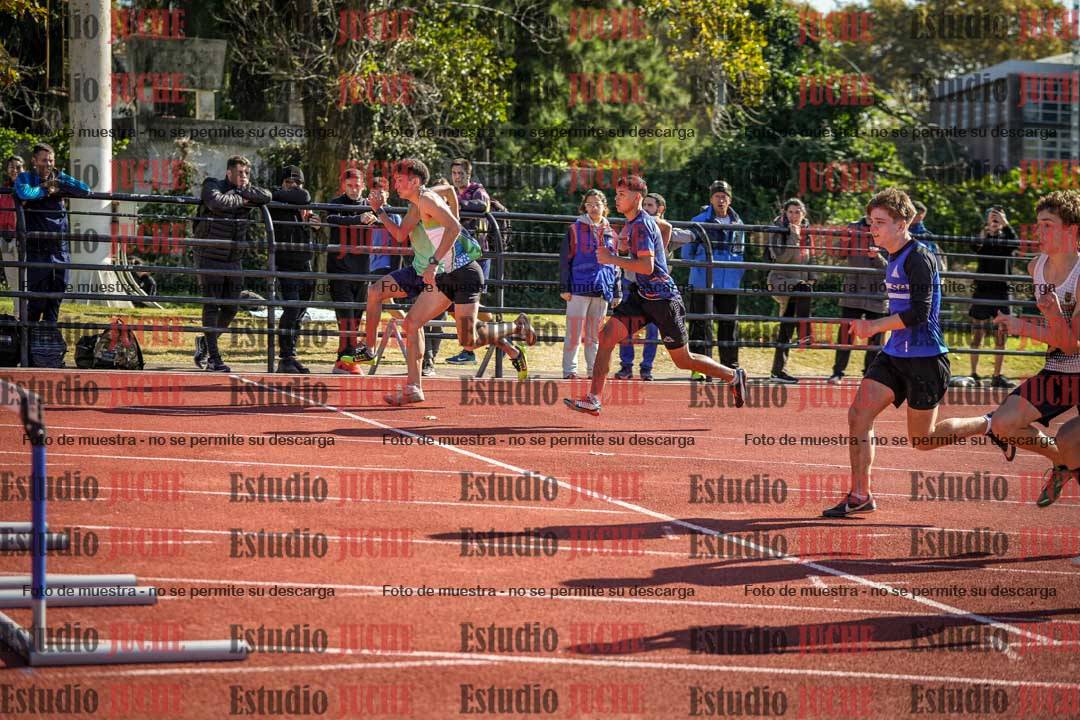 Fotos de los 110 m con vallas de varones