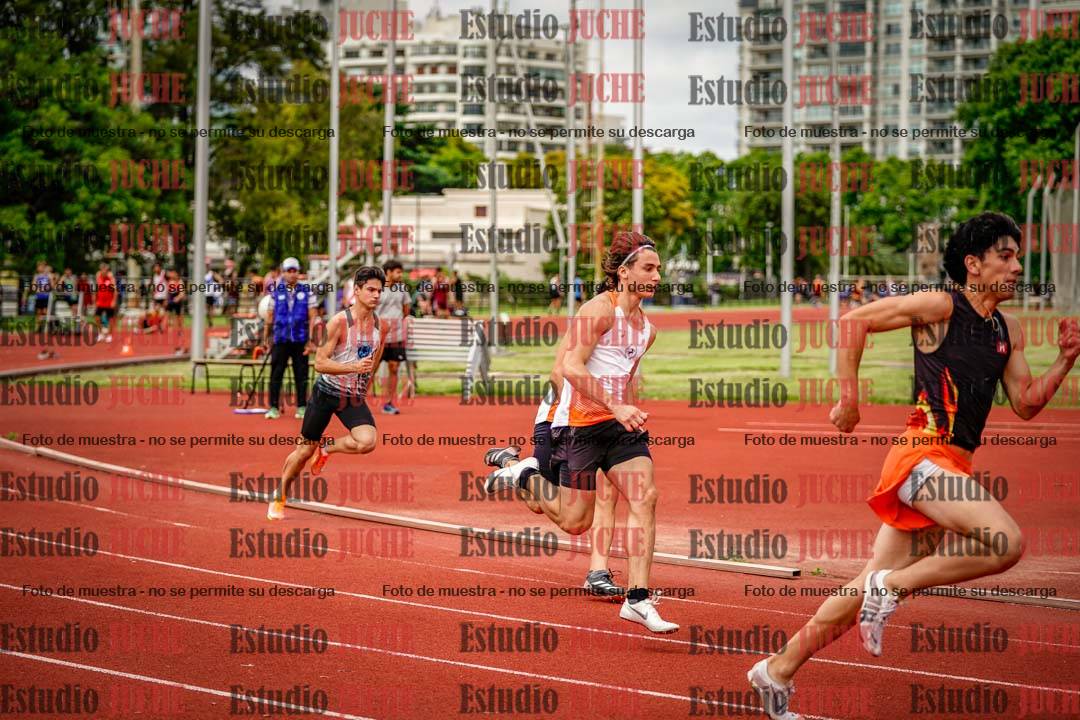 Fotos de los 200 m llanos de varones