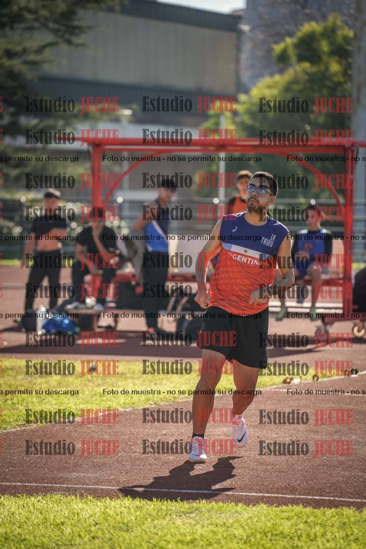 Fotos del lanzamiento de jabalina de varones