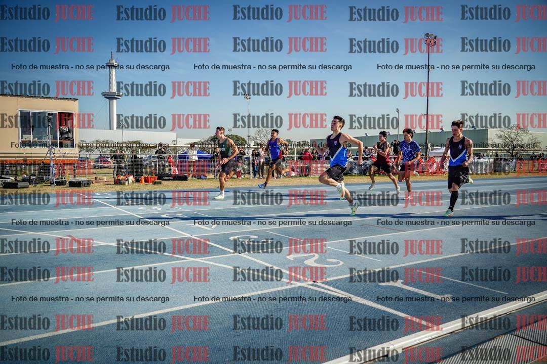 Fotos de los 100 m llanos de varones
