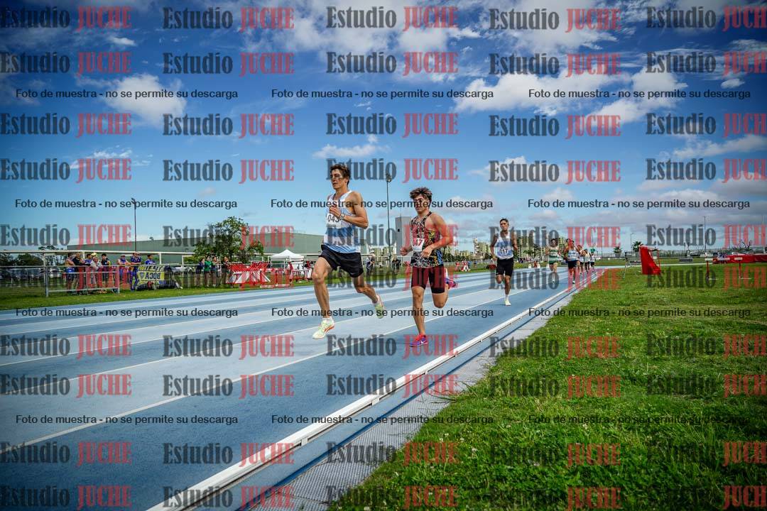 Fotos de los 1000 m llanos de varones