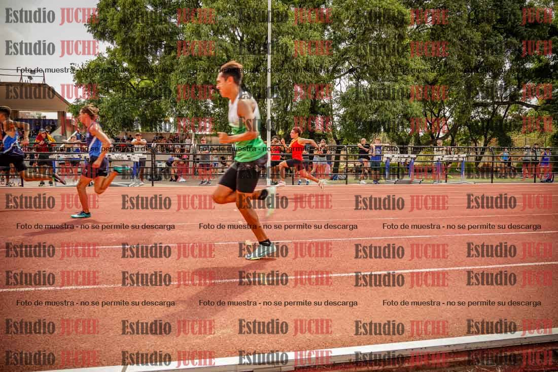 Fotos de los 100 m llanos de varones