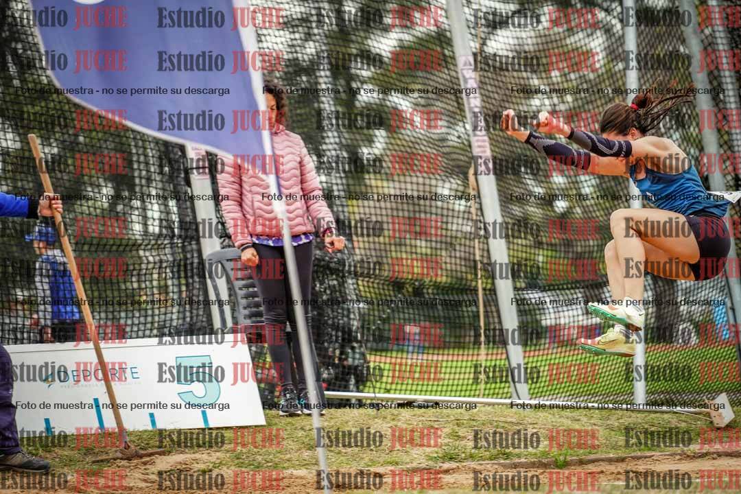 Fotos del salto en largo de mujeres - heptatlón 5
