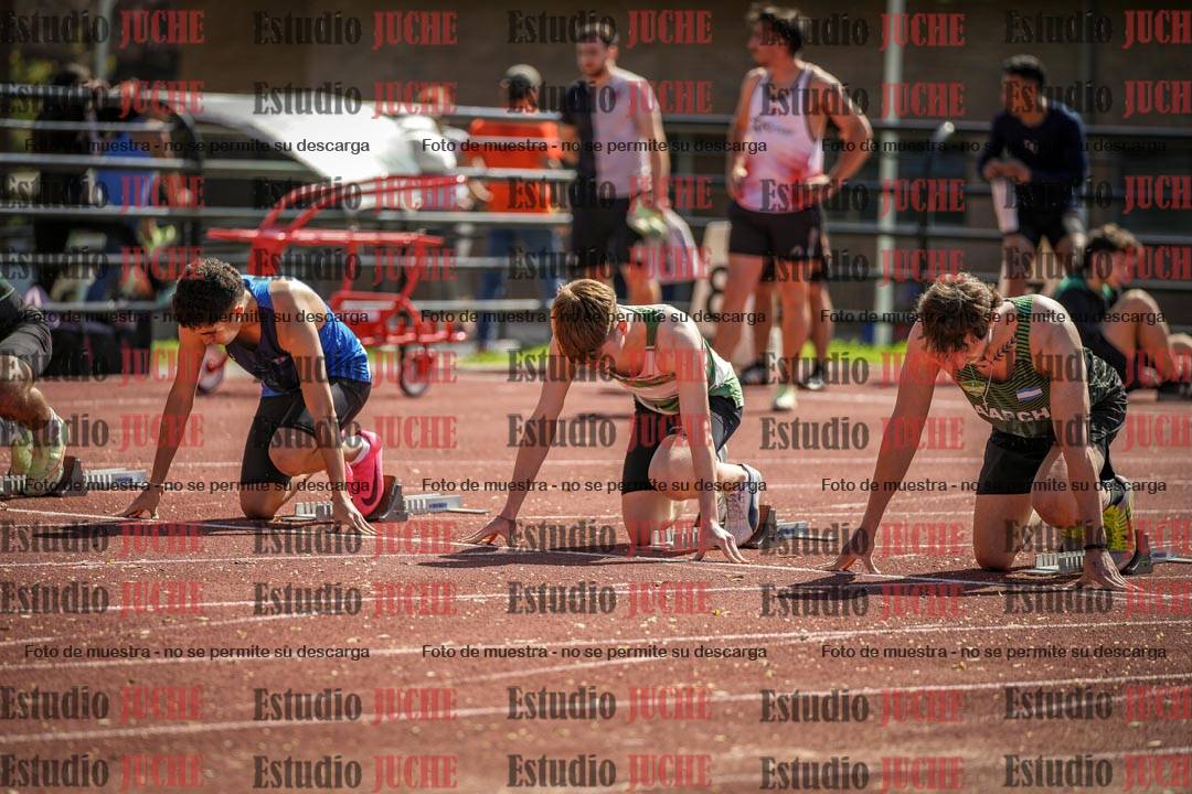 Fotos de los 100 m llanos de varones