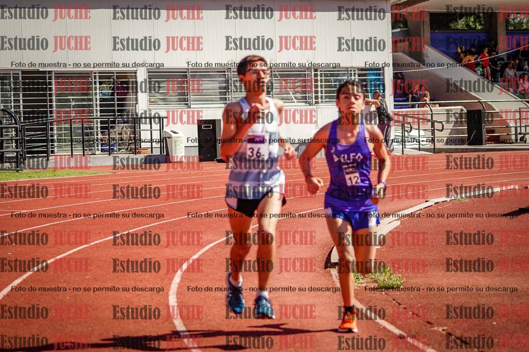 Fotos de los 2400 m de varones