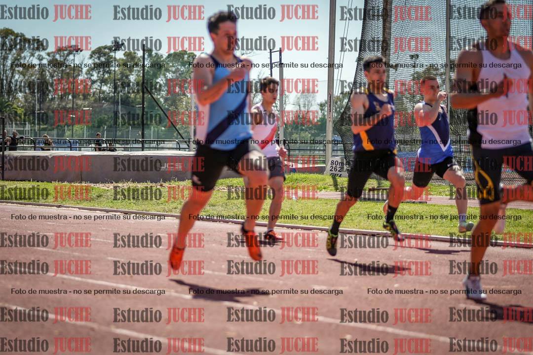 Fotos de los 200 m llanos de varones