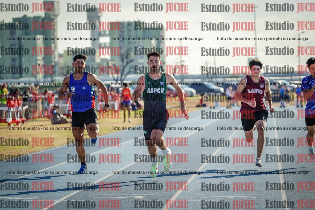 Fotos de los 100 m llanos de varones