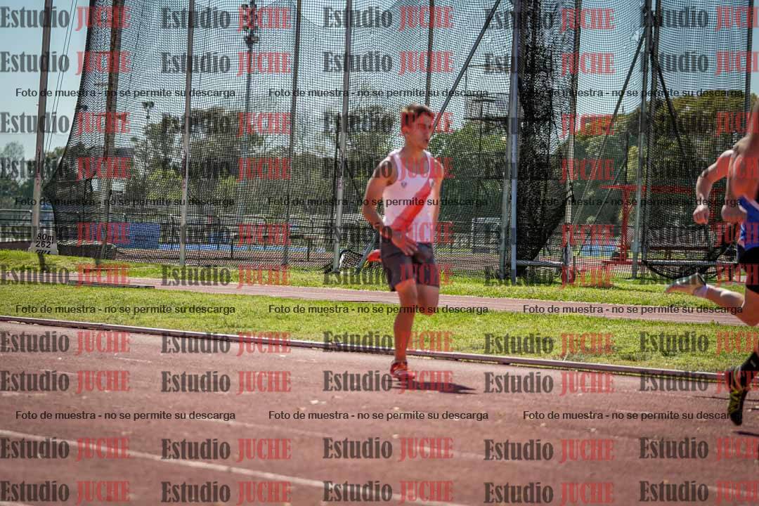 Fotos de los 200 m llanos de varones