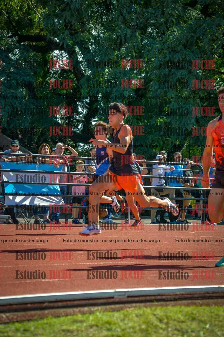 Fotos de los 100 m llanos de varones