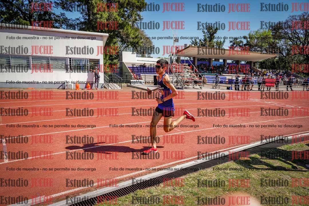 Fotos de los 2400 m de varones