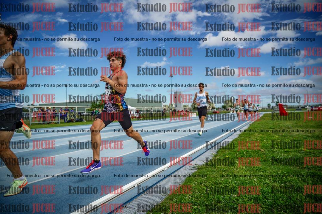 Fotos de los 1000 m llanos de varones