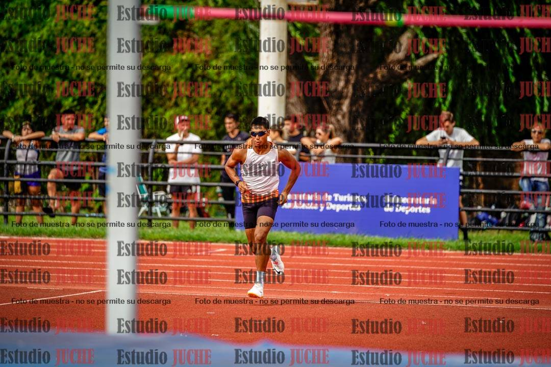 Fotos del salto en alto de varones