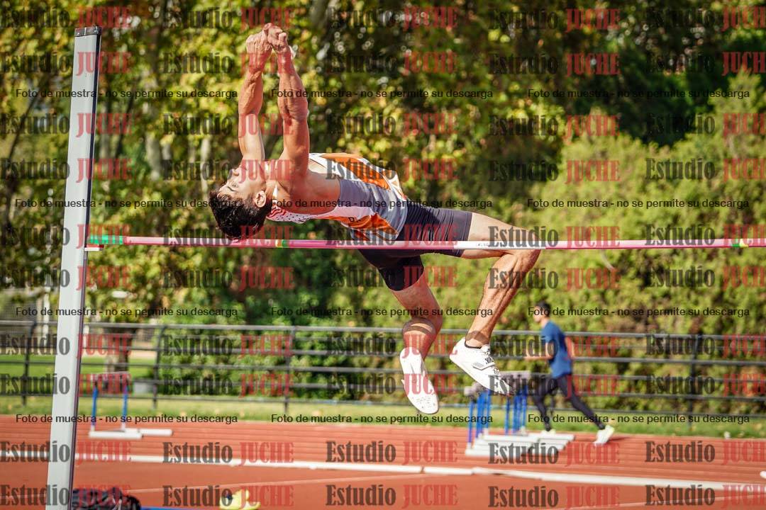 Fotos del salto en alto de varones