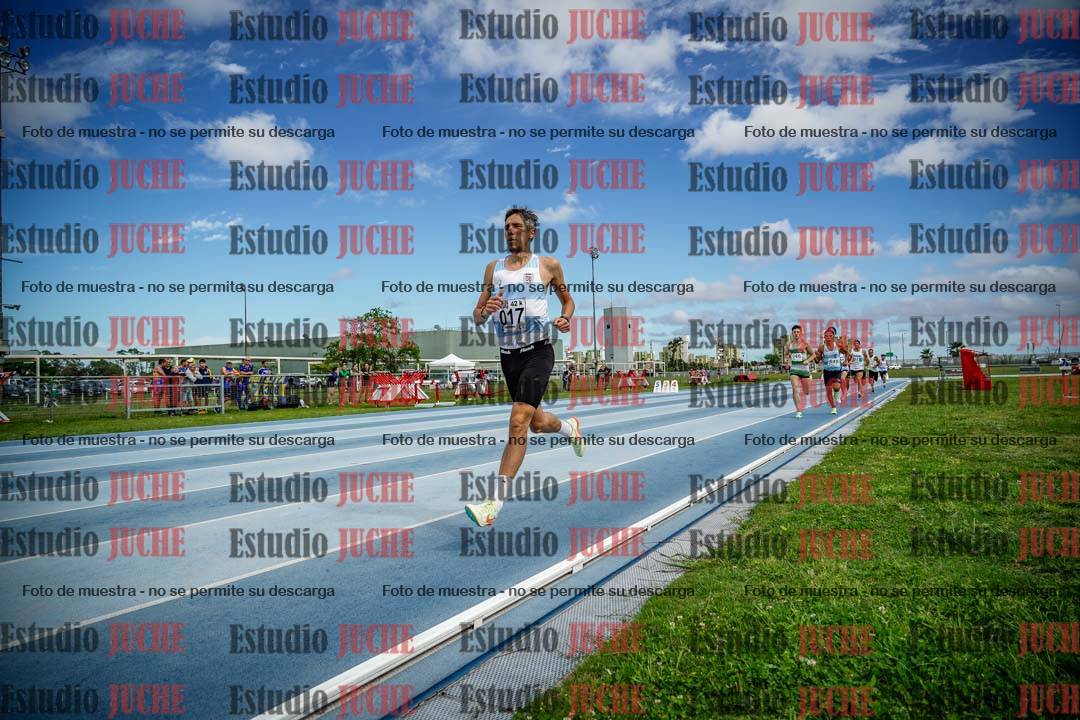 Fotos de los 1000 m llanos de varones
