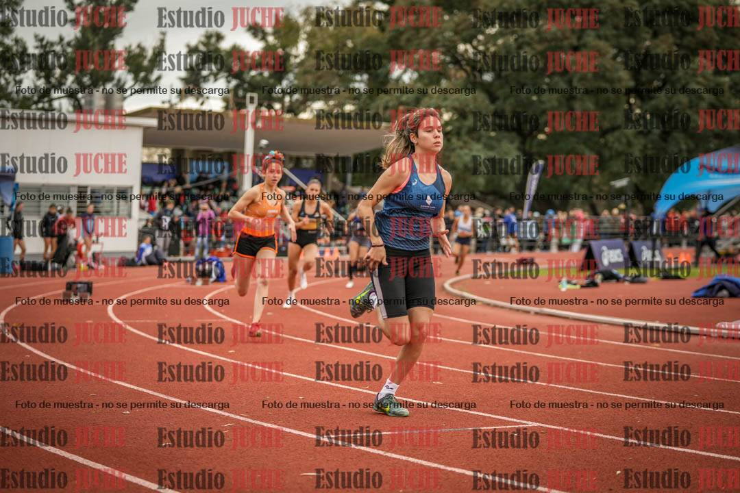 Fotos de los 400 m con vallas de mujeres