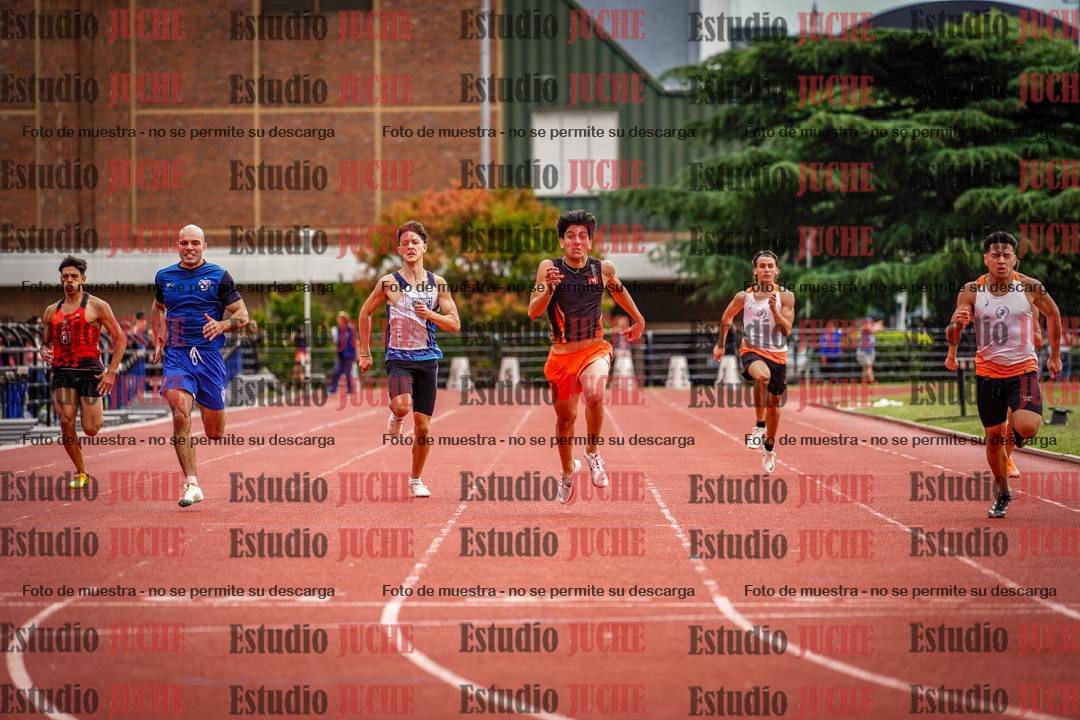 Fotos de los 200 m llanos de varones