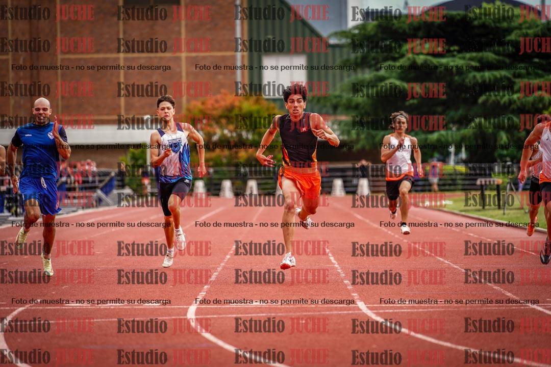 Fotos de los 200 m llanos de varones