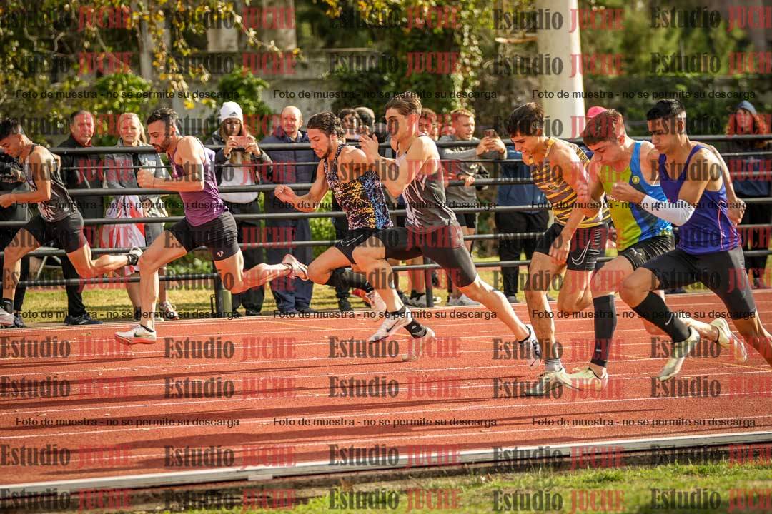 Fotos de los 100 m llanos de varones