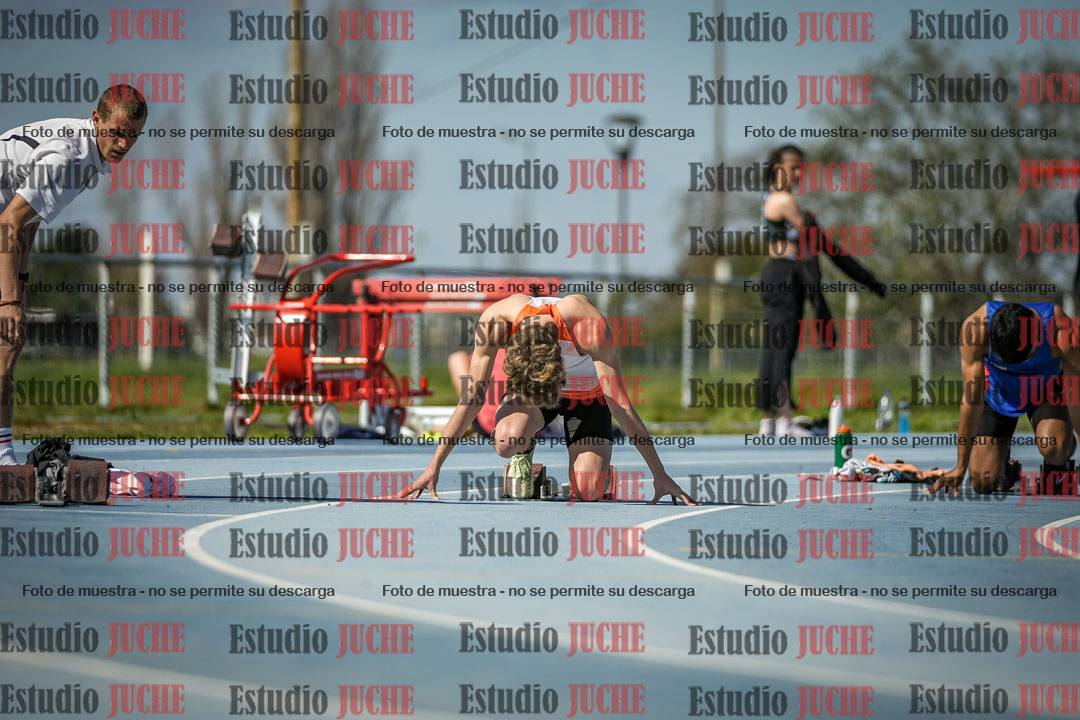Fotos de los 200 m llanos de varones