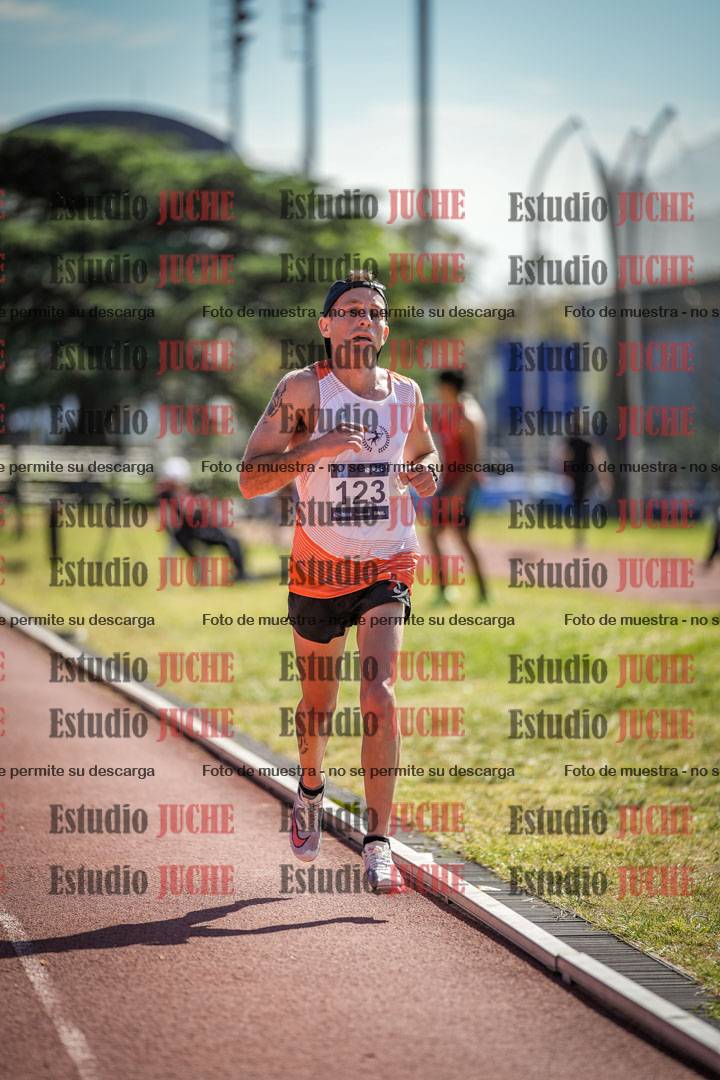 Fotos de los 10.000 m de varones - serie 1
