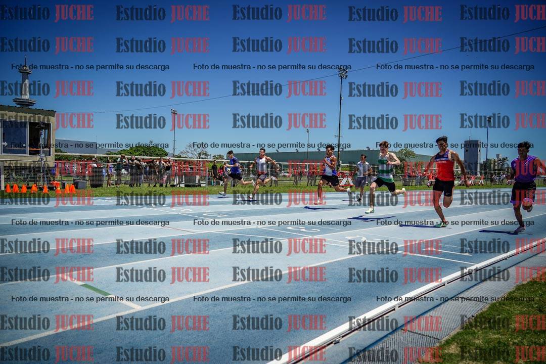 Fotos de los 100 m llanos de varones