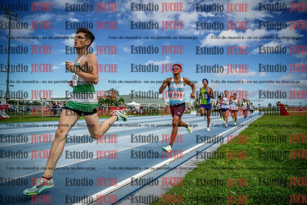 Fotos de los 1000 m llanos de varones