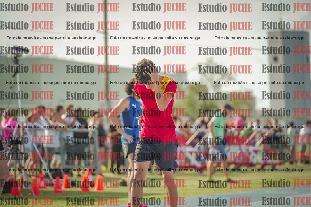 Fotos de los 400 m llanos de varones