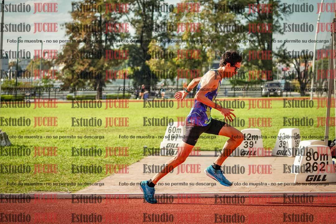 Fotos de los 2000 m con obstáculos de varones