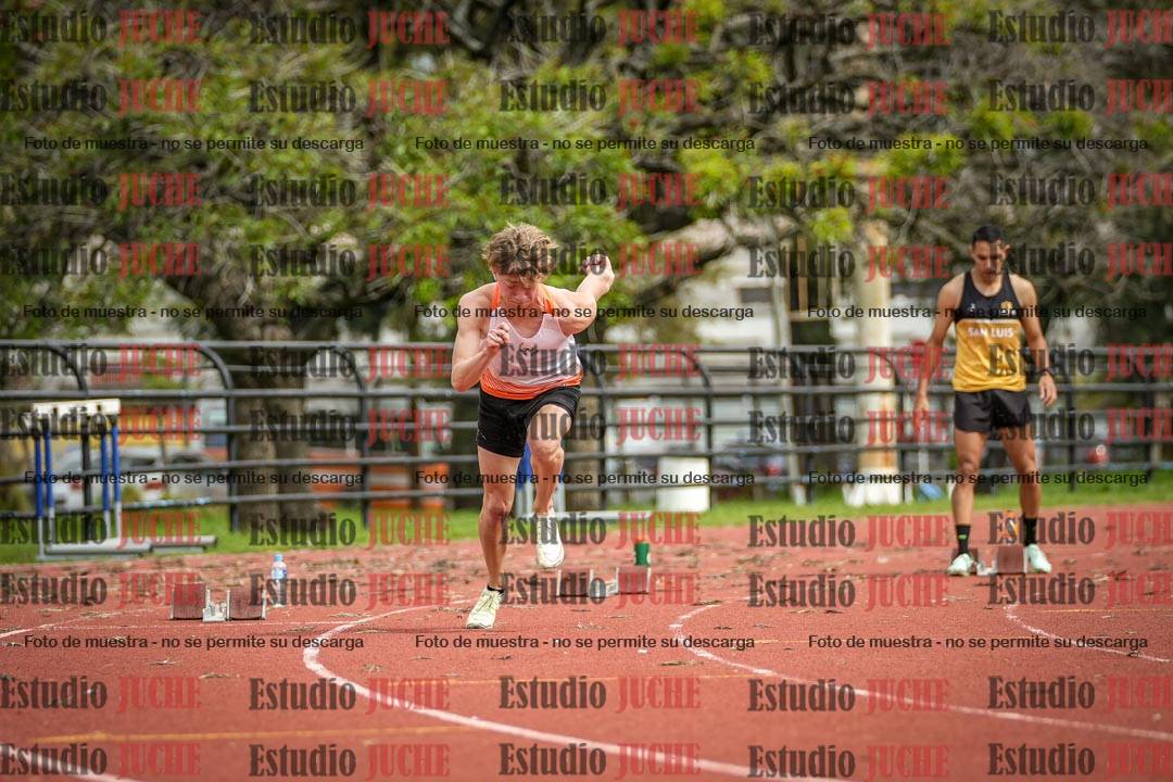 Fotos de los 200 m llanos de varones