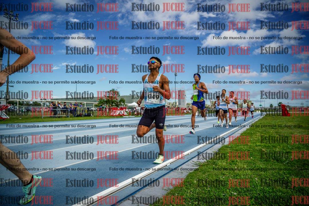 Fotos de los 1000 m llanos de varones