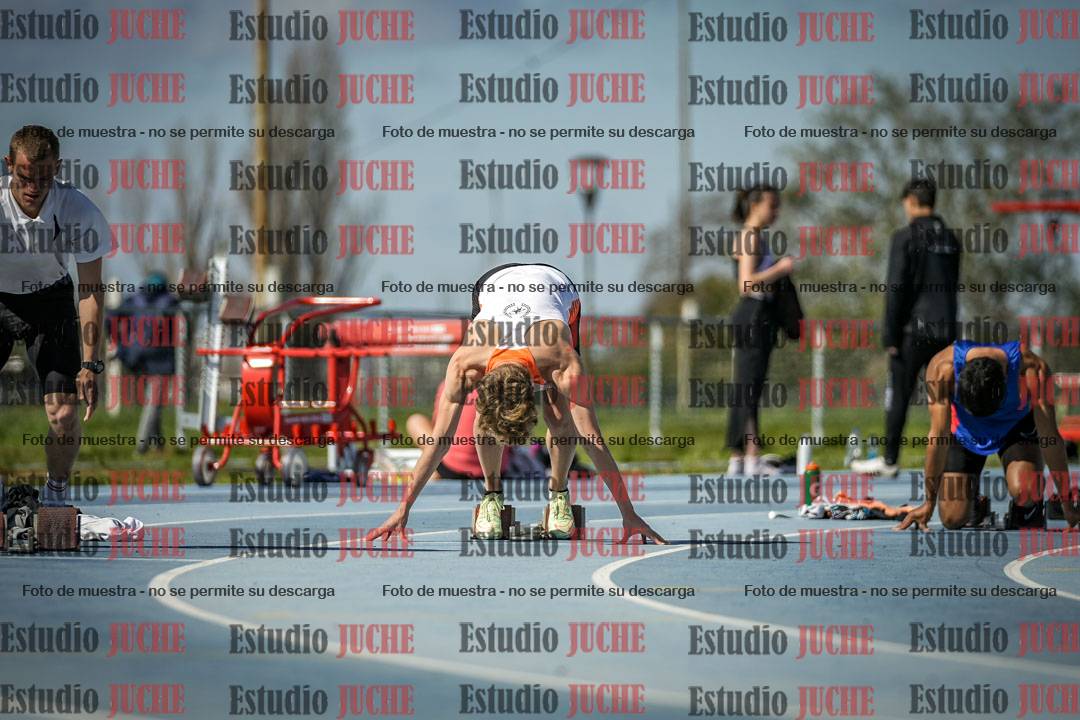 Fotos de los 200 m llanos de varones