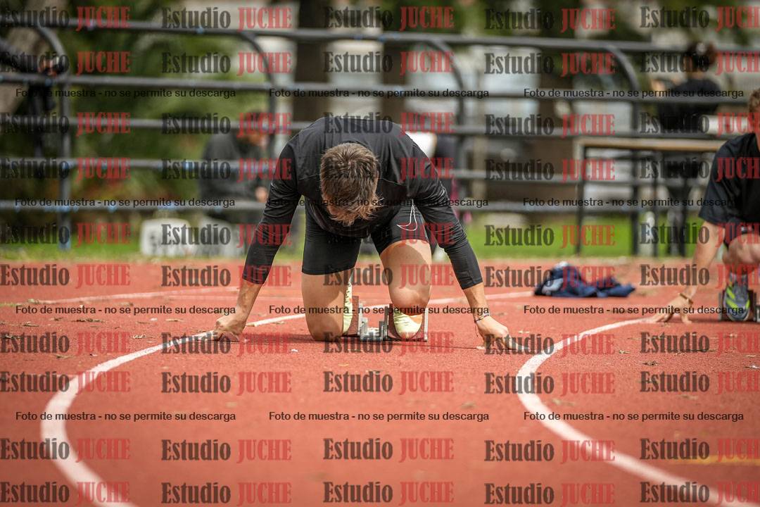Fotos de los 200 m llanos de varones