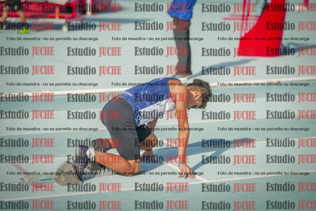 Fotos de los 400 m llanos de varones